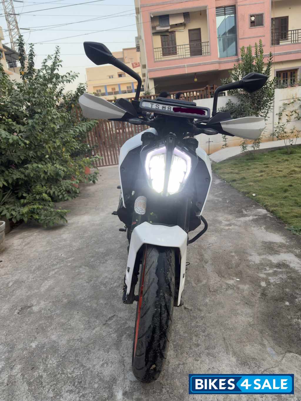 White KTM Duke 390