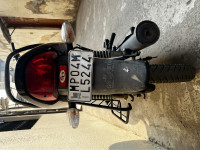 Black Honda Shine 125