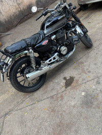 Honda Hness CB350 DLX Pro
