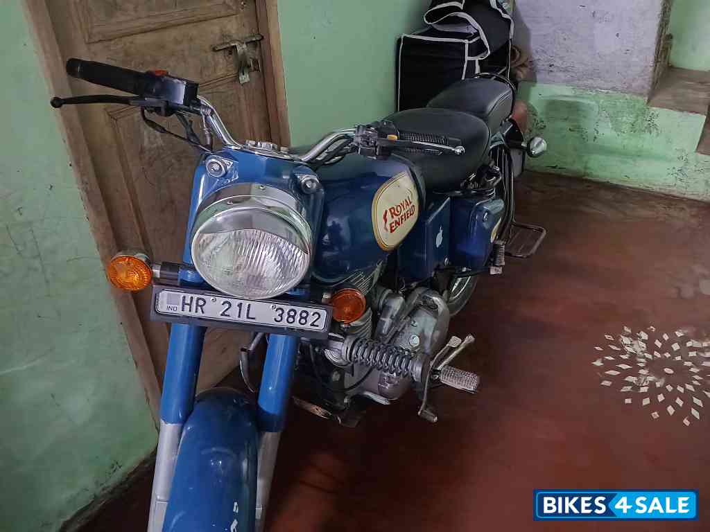 Blue Lagoon Royal Enfield Classic 350
