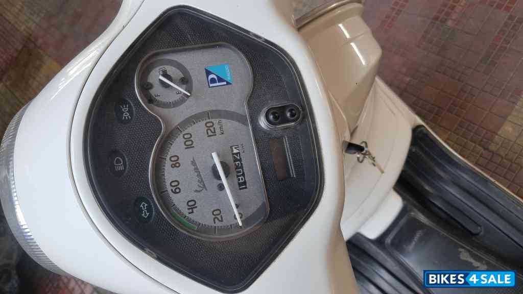 Arrow EV Vespar Round Light