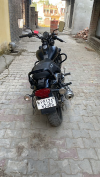 Green Bajaj Avenger Street 220
