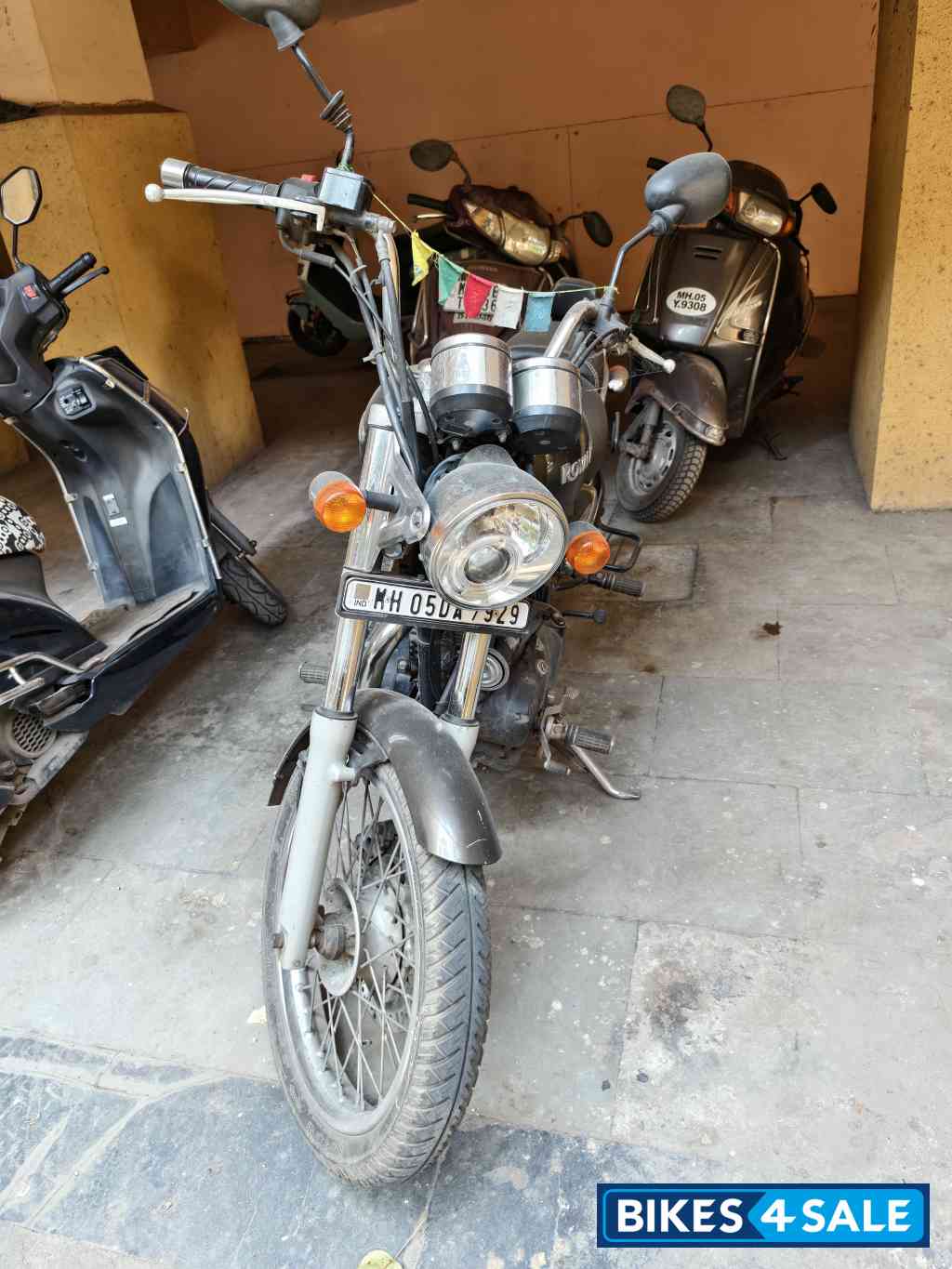 Royal Enfield Thunderbird 350