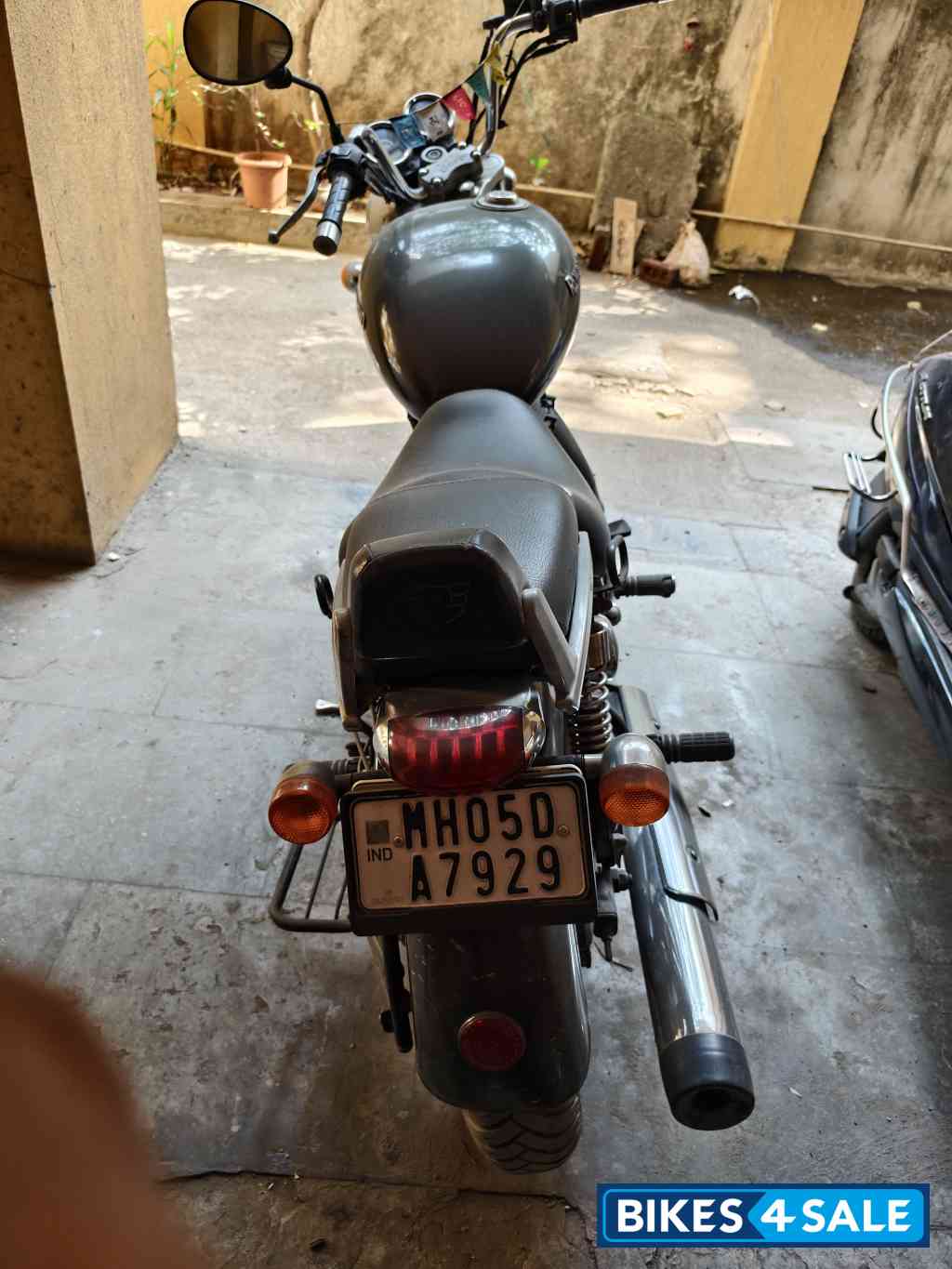 Royal Enfield Thunderbird 350