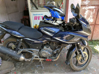 Bajaj Pulsar 220F 2017 Model