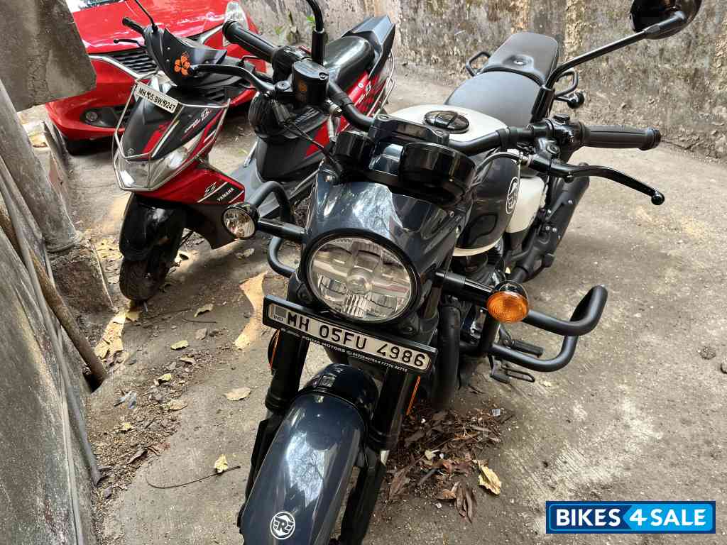 White And Grey Royal Enfield Shotgun 650