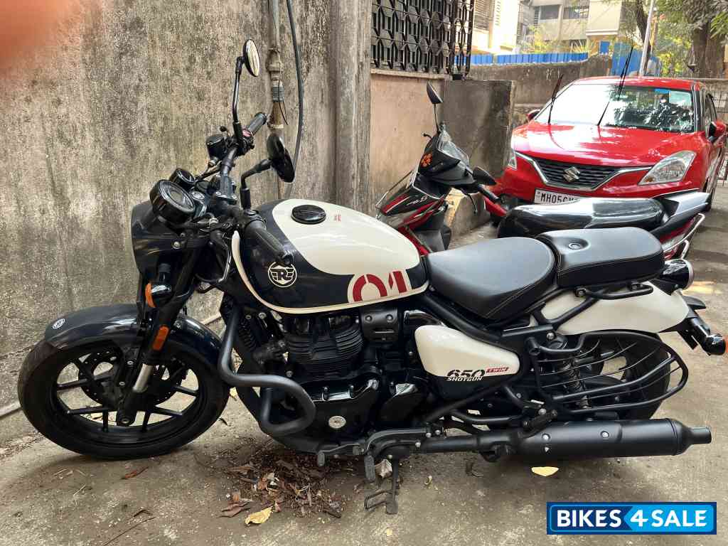 White And Grey Royal Enfield Shotgun 650
