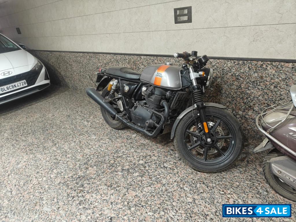 Apex Gry Royal Enfield Continental GT 650