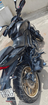 Black Bajaj Dominar 400 ABS BS6