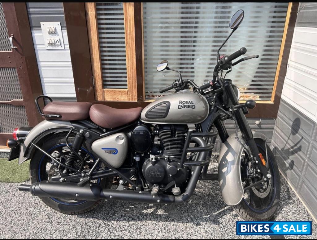 Royal Enfield Classic 350 BS VI