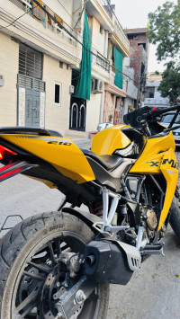Yellow Hero Karizma XMR
