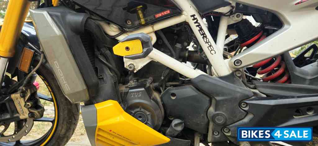 TVS Apache RTR 310 TVS Apache RTR 310