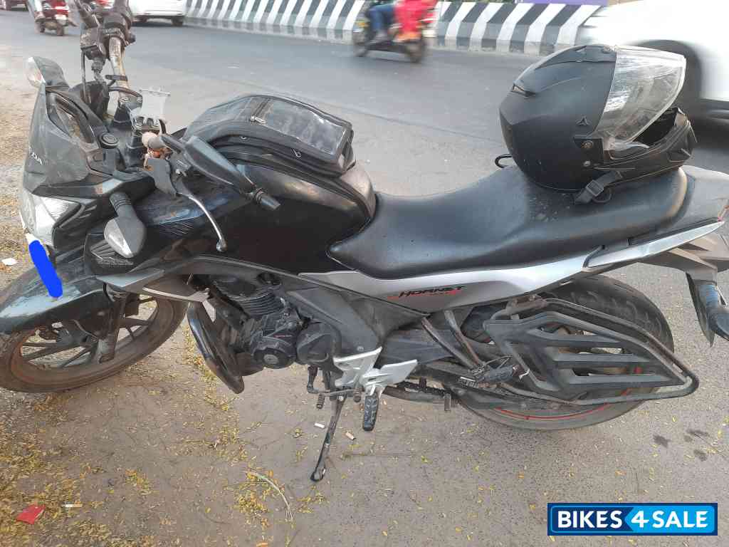 Honda CB Hornet 160R