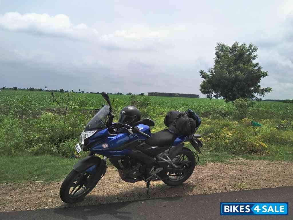 Blue Bajaj Pulsar AS 200