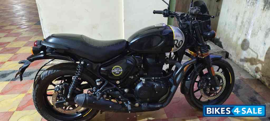 Royal Enfield Hunter 350 Metro