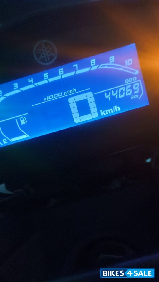 Metallic Black Yamaha FZ FI V3 BS6