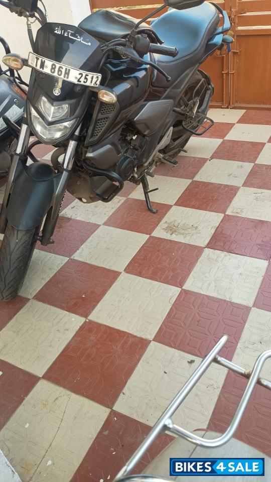 Metallic Black Yamaha FZ FI V3 BS6