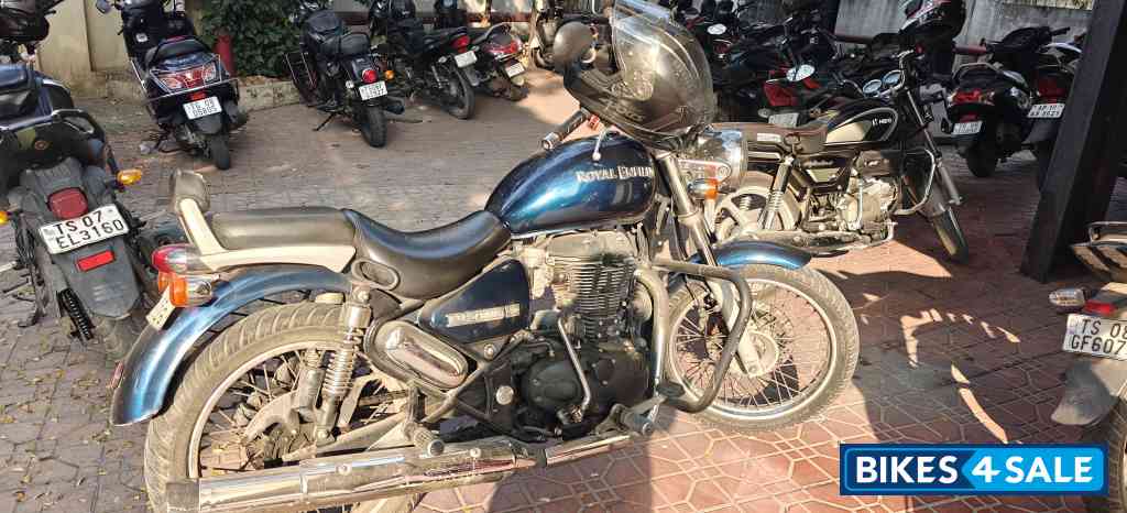 Marine Blue Royal Enfield Thunderbird 350