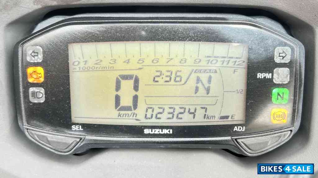 Black And Red Suzuki Gixxer SF Fi