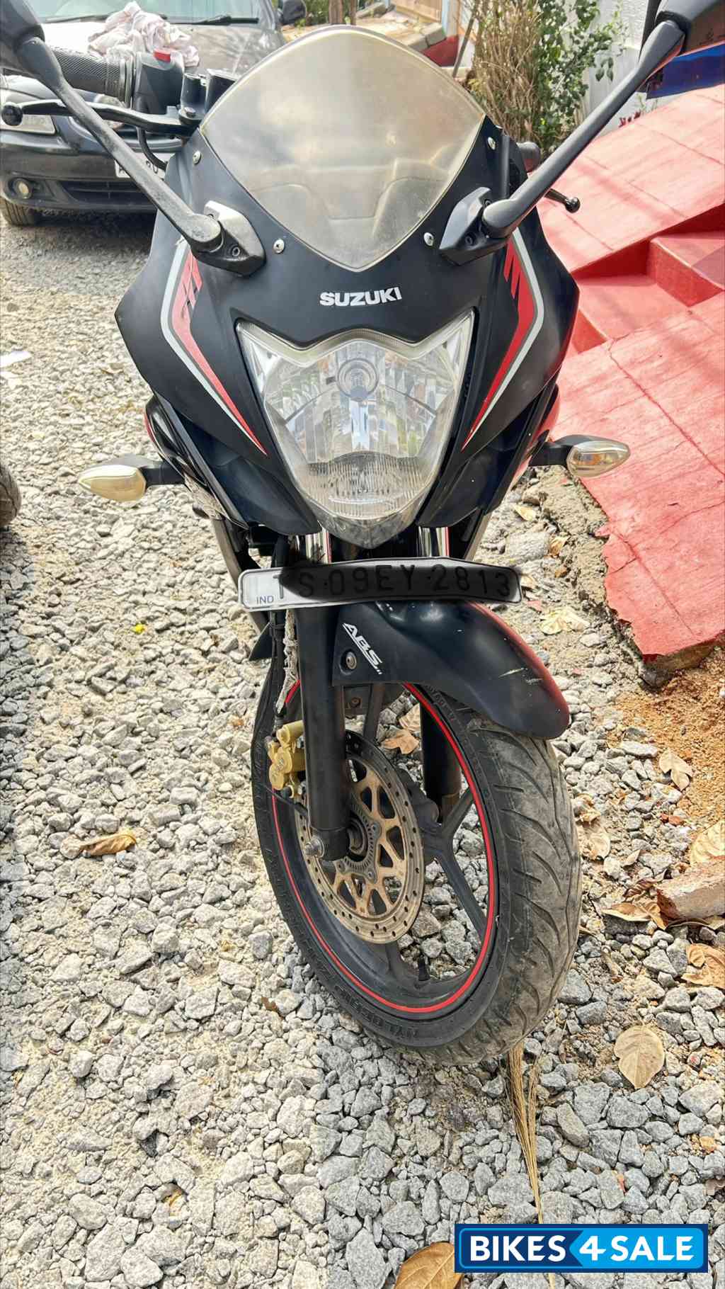 Black And Red Suzuki Gixxer SF Fi