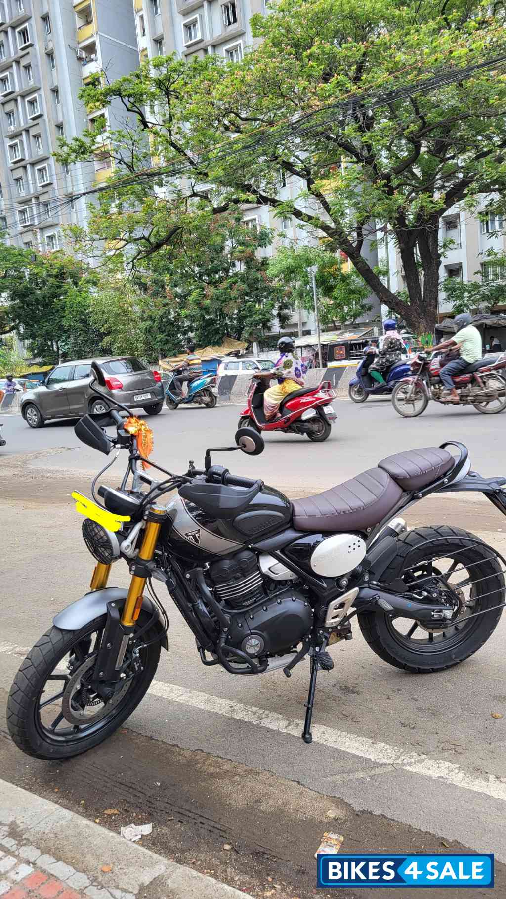 Triumph Scrambler 400 X