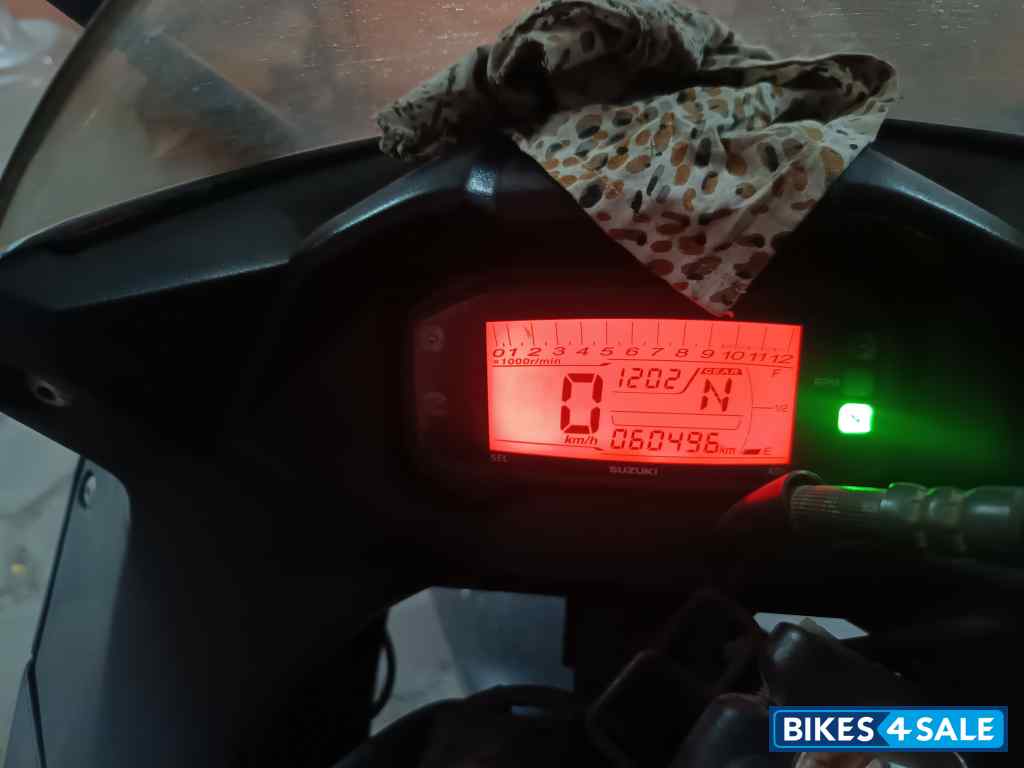 Grey Limited Edition Suzuki Gixxer SF