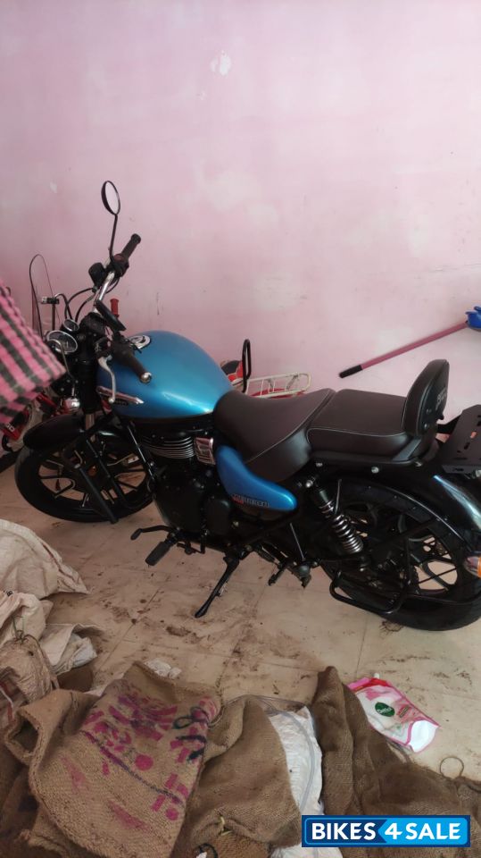 Mettalic Blue Royal Enfield Meteor 350 Supernova