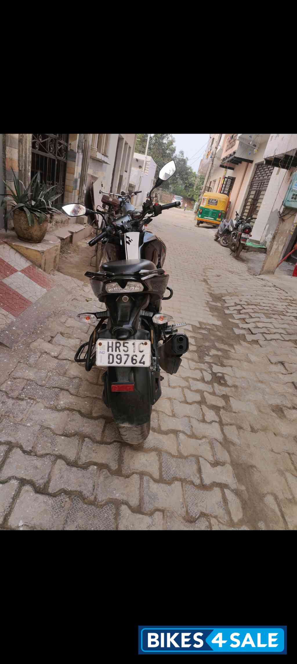 TVS Apache RTR 160 4V BS6