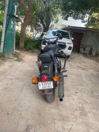 Stealth Black Royal Enfield Classic 500