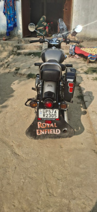 Gunmetal Grey Royal Enfield Classic Gunmetal Grey