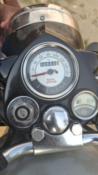 Gunmetal Grey Royal Enfield Classic Gunmetal Grey