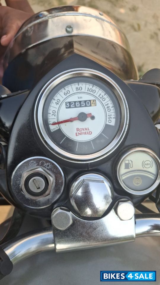 Gunmetal Grey Royal Enfield Classic Gunmetal Grey