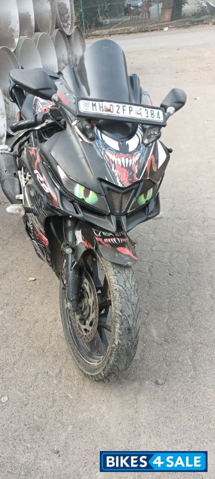 Black Yamaha YZF R15 V3 BS6