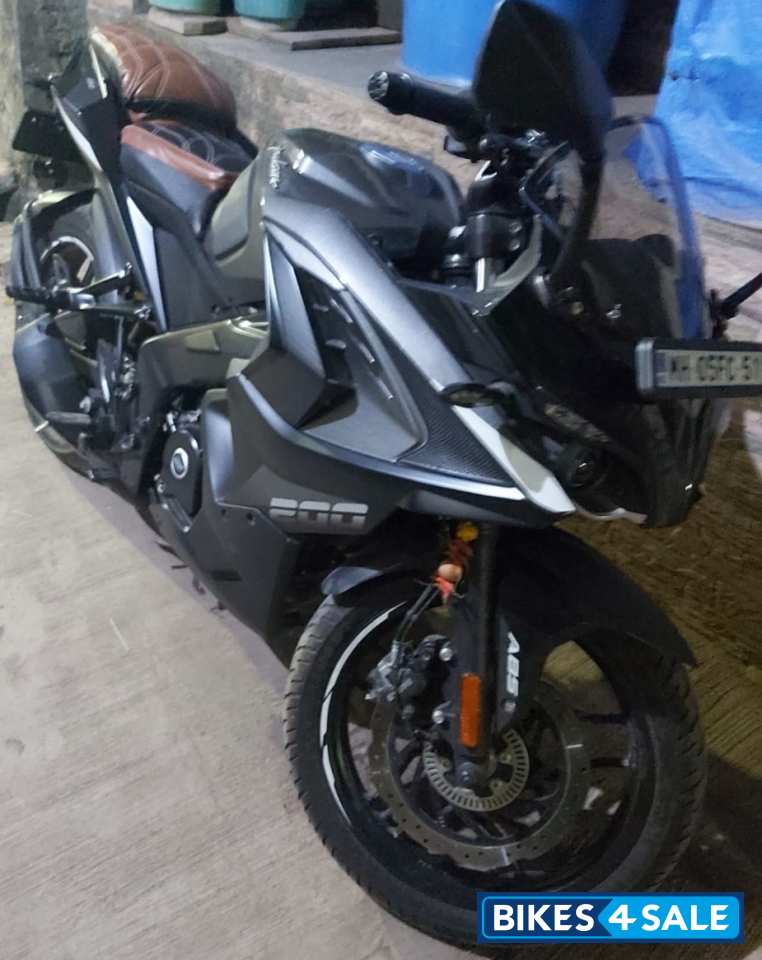 Grey Bajaj Pulsar RS 200 BS6