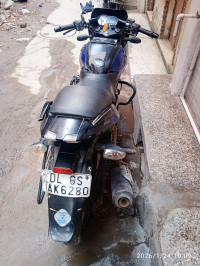 Bajaj Pulsar 180