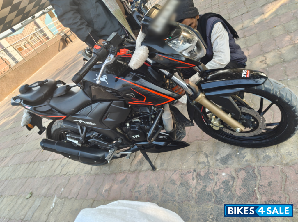 Black Red TVS Apache RTR 200 4V ABS