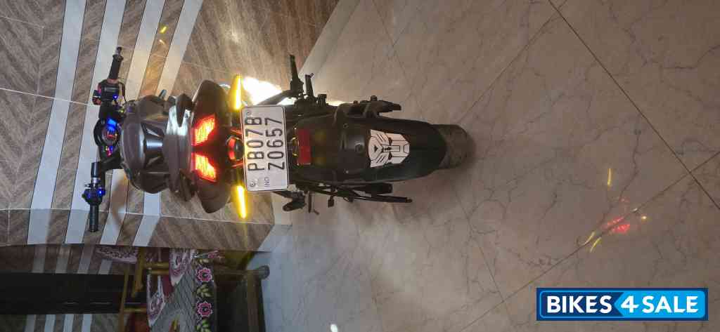 Grey Bajaj Pulsar 200 NS