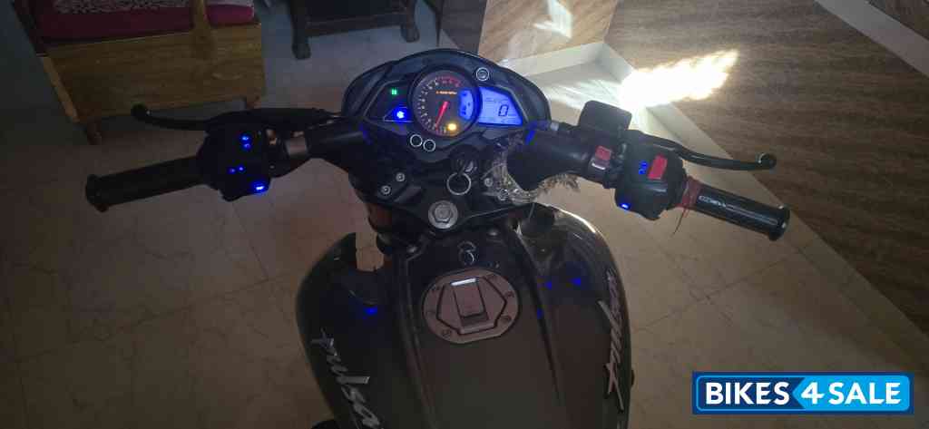Grey Bajaj Pulsar 200 NS