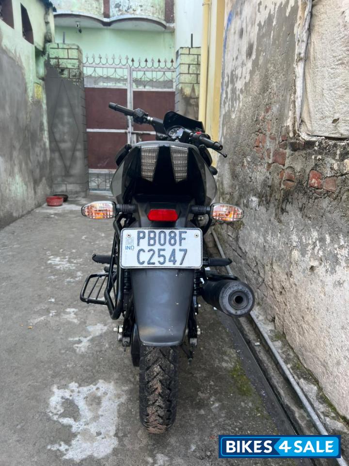 Bajaj Pulsar 125 Split Seat