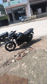 Bajaj Pulsar 125 Split Seat