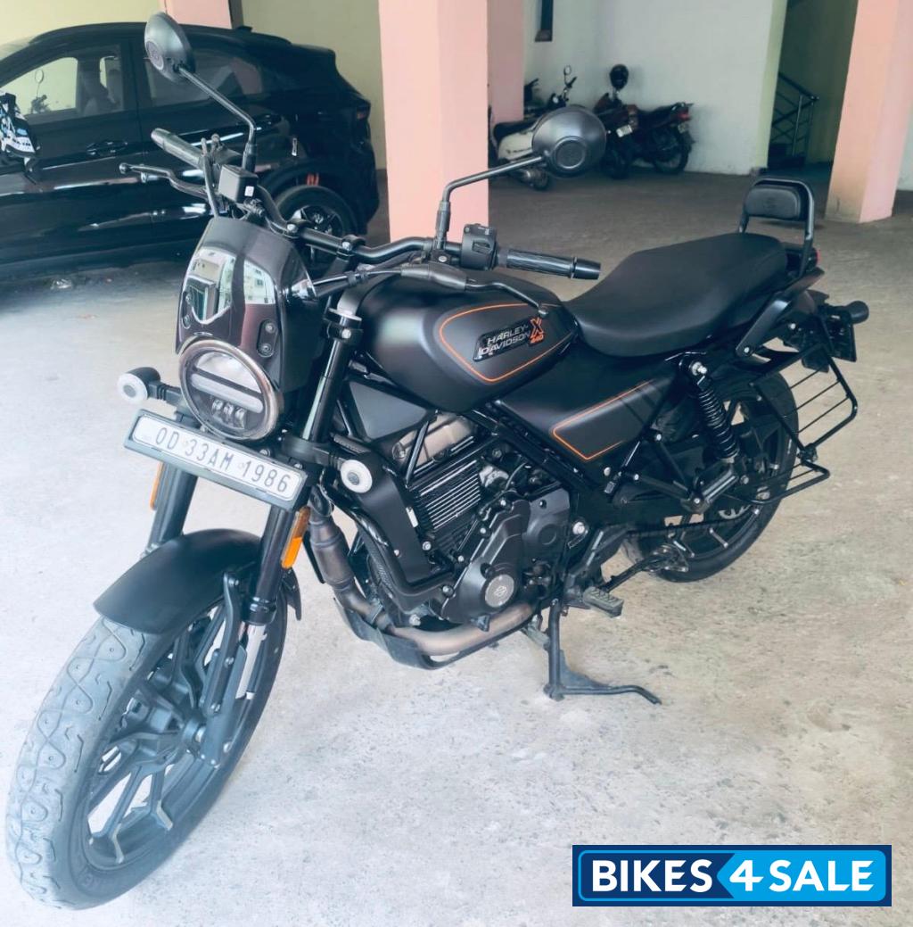Matte Black Harley Davidson X440 S