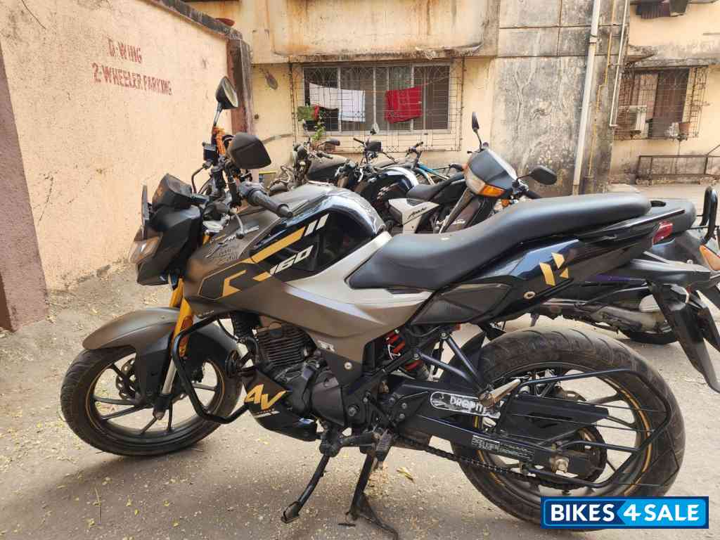 Hero Xtreme 160R 4V Connected 2.0