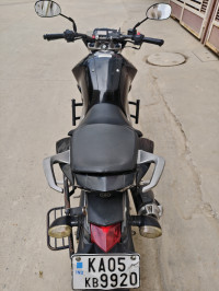 Black Yamaha FZ