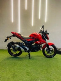 Prl. Mira Red Suzuki Gixxer 150