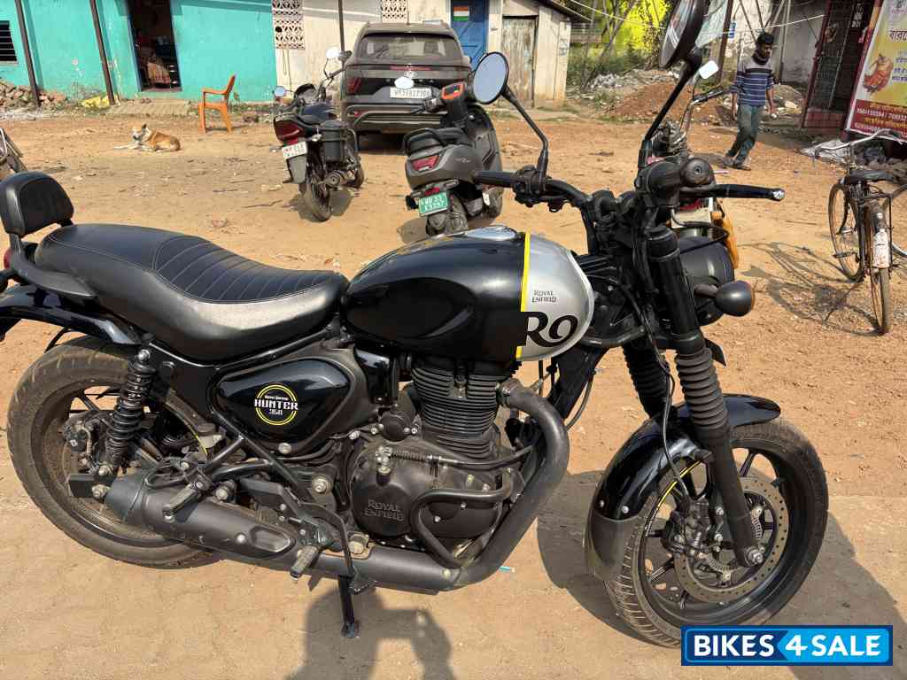 Royal Enfield Hunter 350 Metro