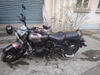 Royal Enfield Classic Gunmetal Grey 2025 Model