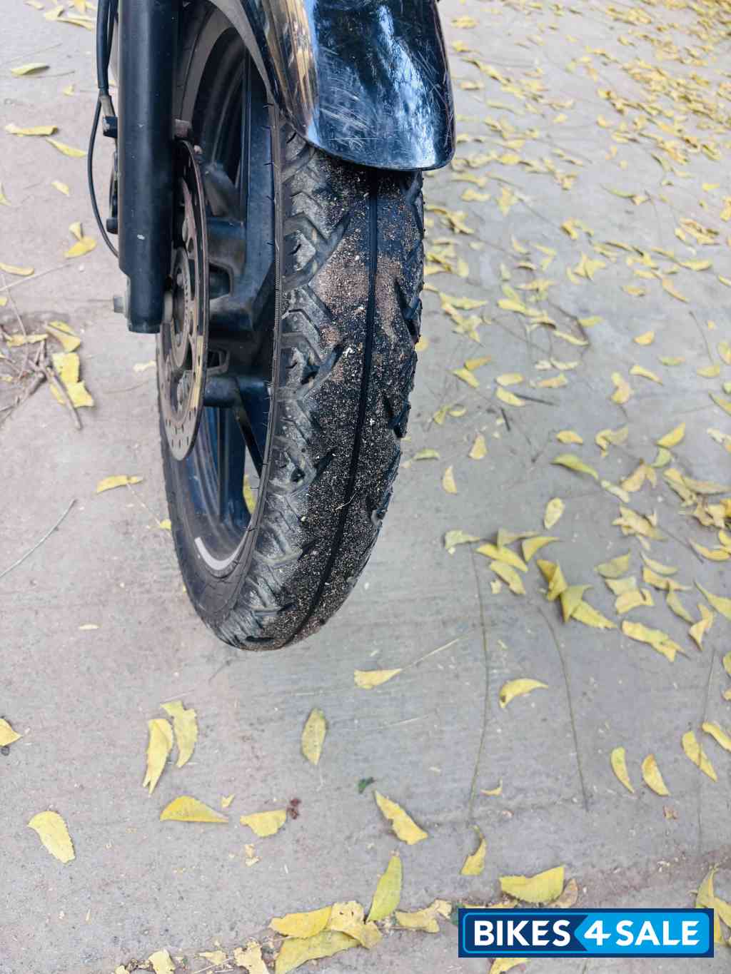 Black Bajaj Pulsar 150