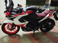 Racing Red And White Bajaj Pulsar RS 200 BS6