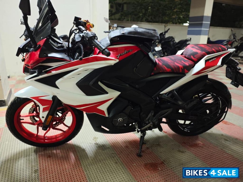 Racing Red And White Bajaj Pulsar RS 200 BS6
