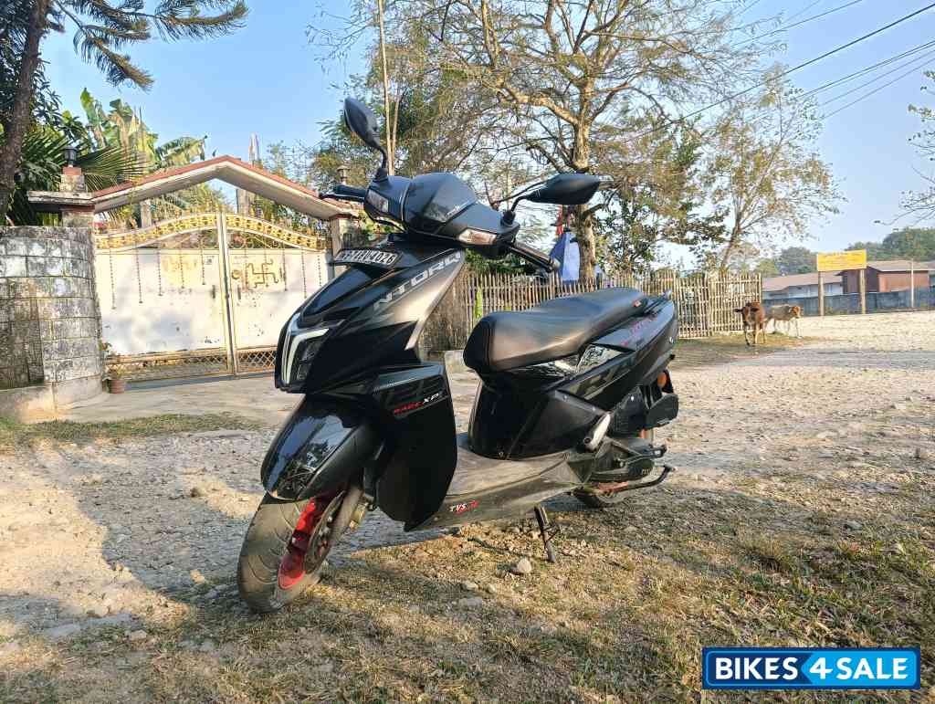 Full Black TVS NTORQ 125 Race Edition BS6